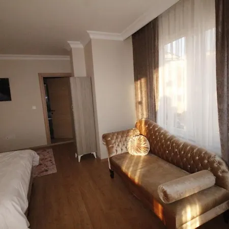 Hotel Glory